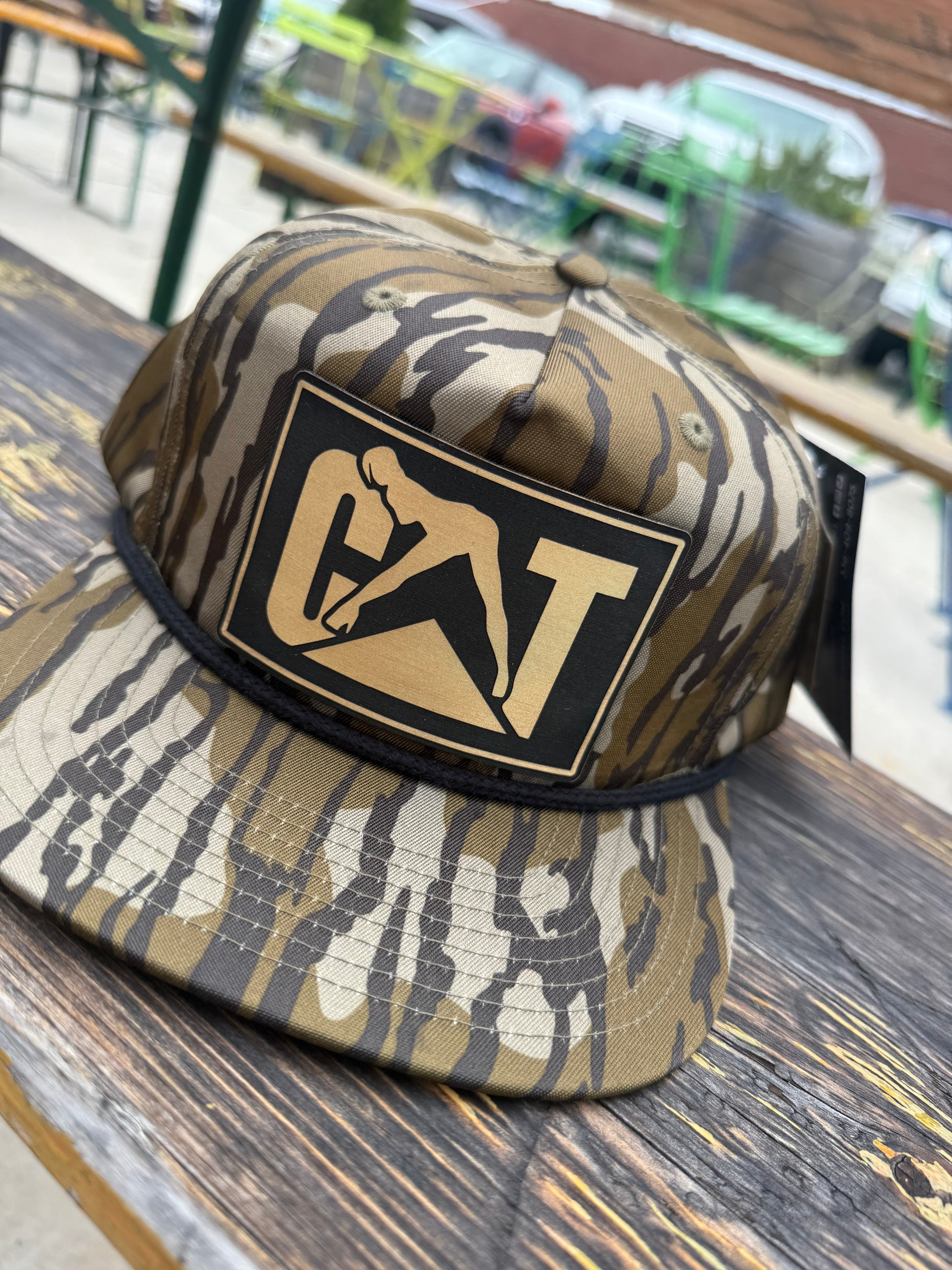 Mossy Oak Bottomlands Camo CAT Flat Bill