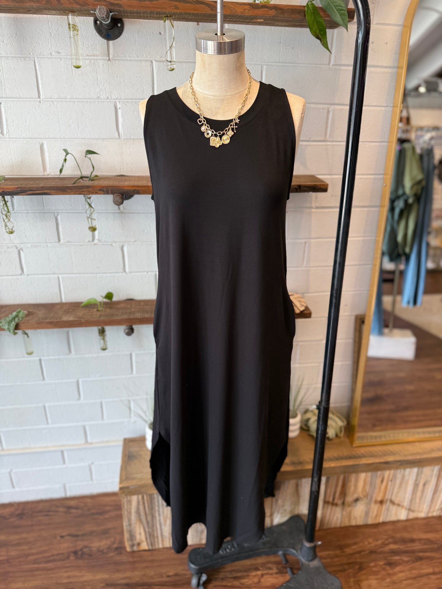 Black Brushed Side Slit Dress w/Pockets