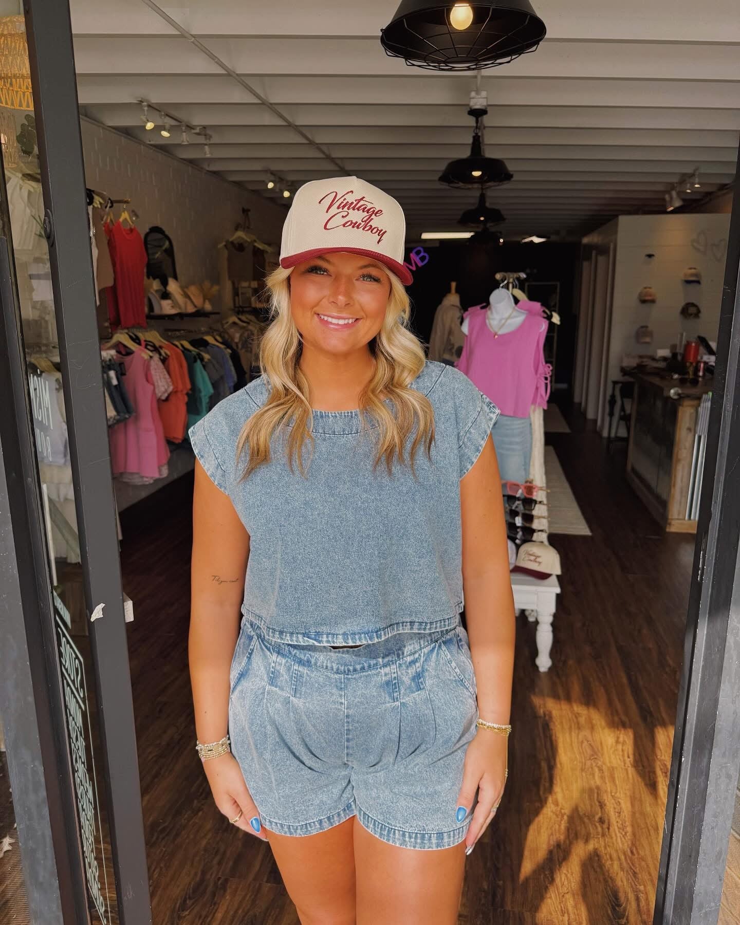 Dresses / Jumpsuits / Sets