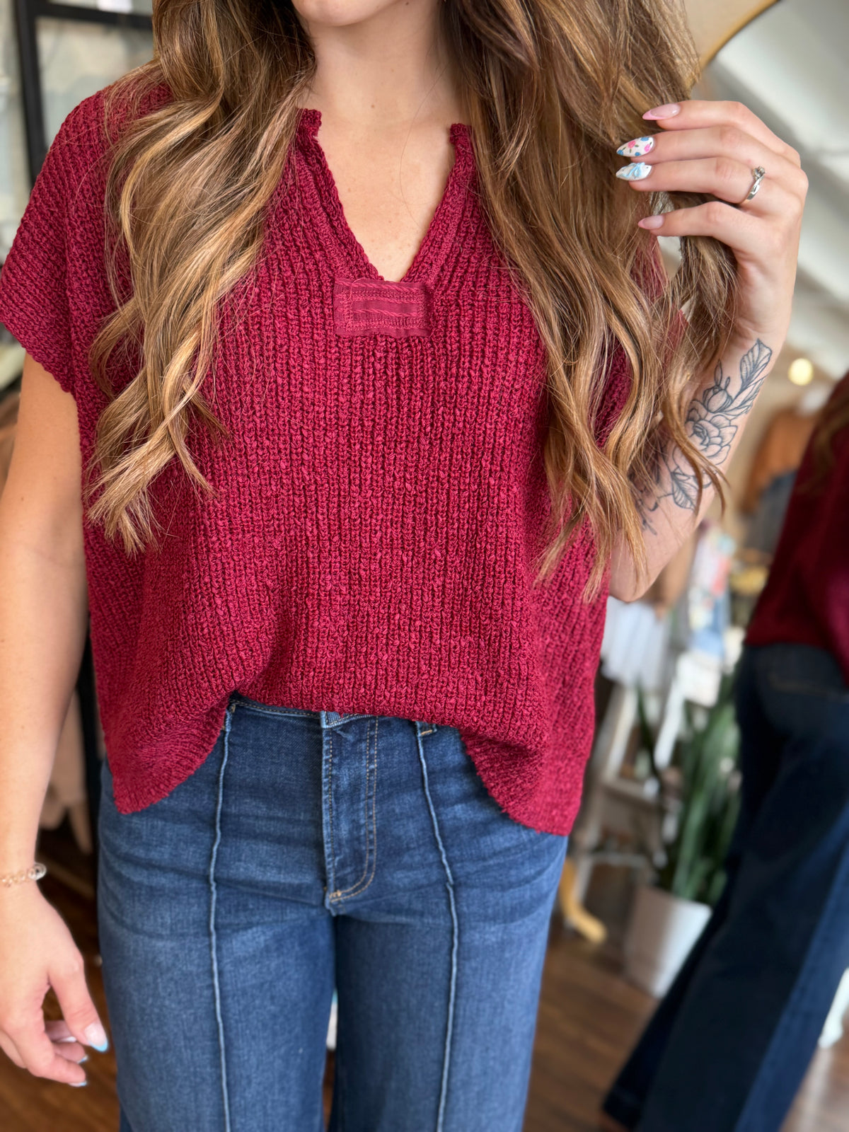 Back Patch Rolled Split-neck Side Slit Pullover - CABERNET