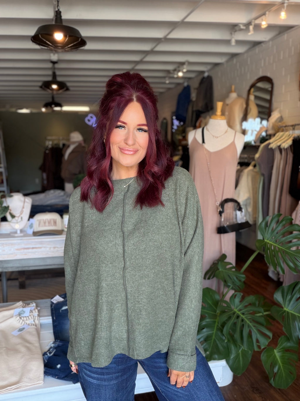 Ribbed Center Seam Dolman Sleeve Top - Dk Olive