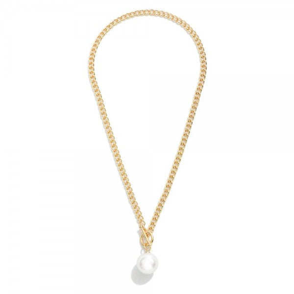 Chain Link Necklace Featuring Toggle Clasp & Pearl Pendant