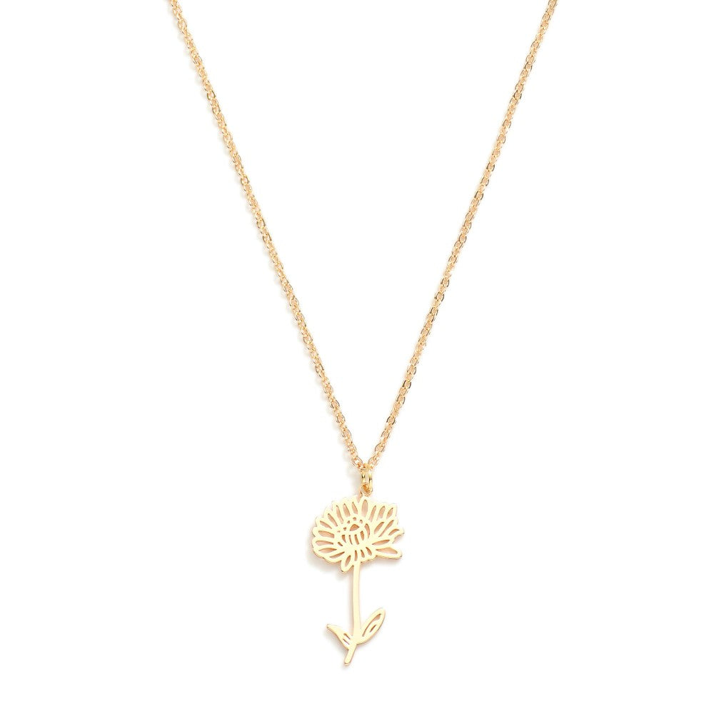 Chain Link Necklace with Mum Pendant