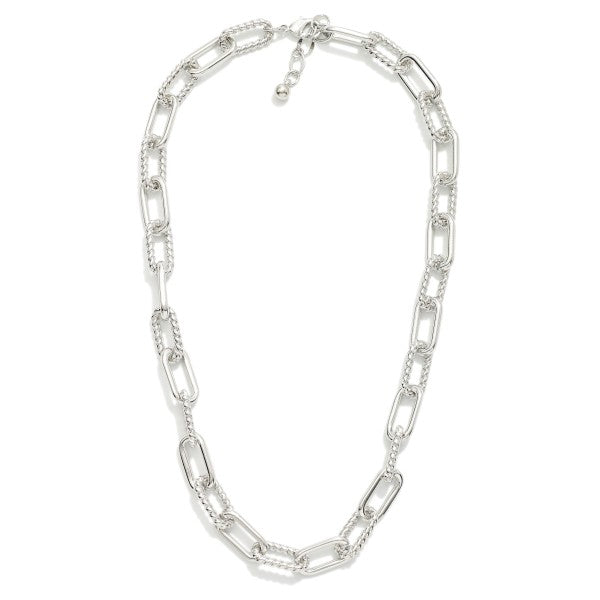 Chain Link Necklace Featuring Twisted Metal Links