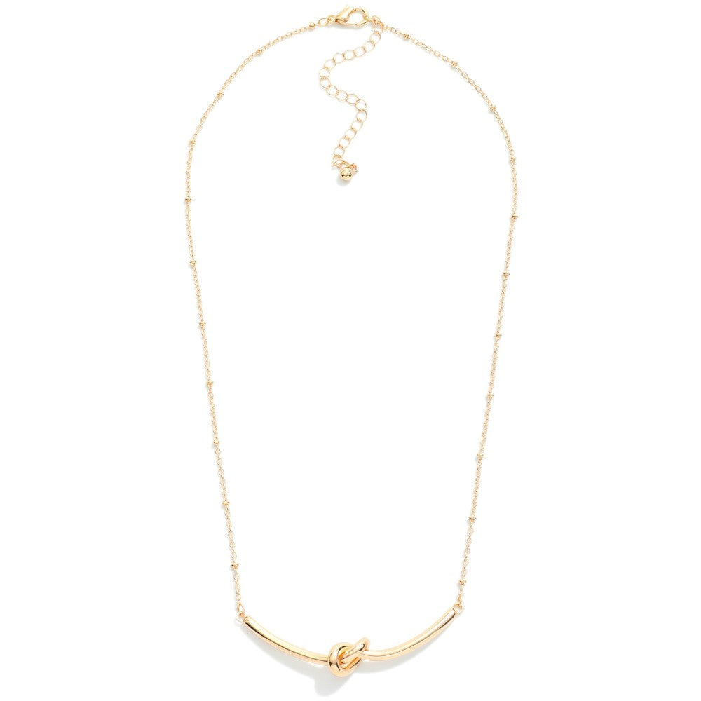Chain Link Necklace Featuring Metal Tone Knotted Bar Detail