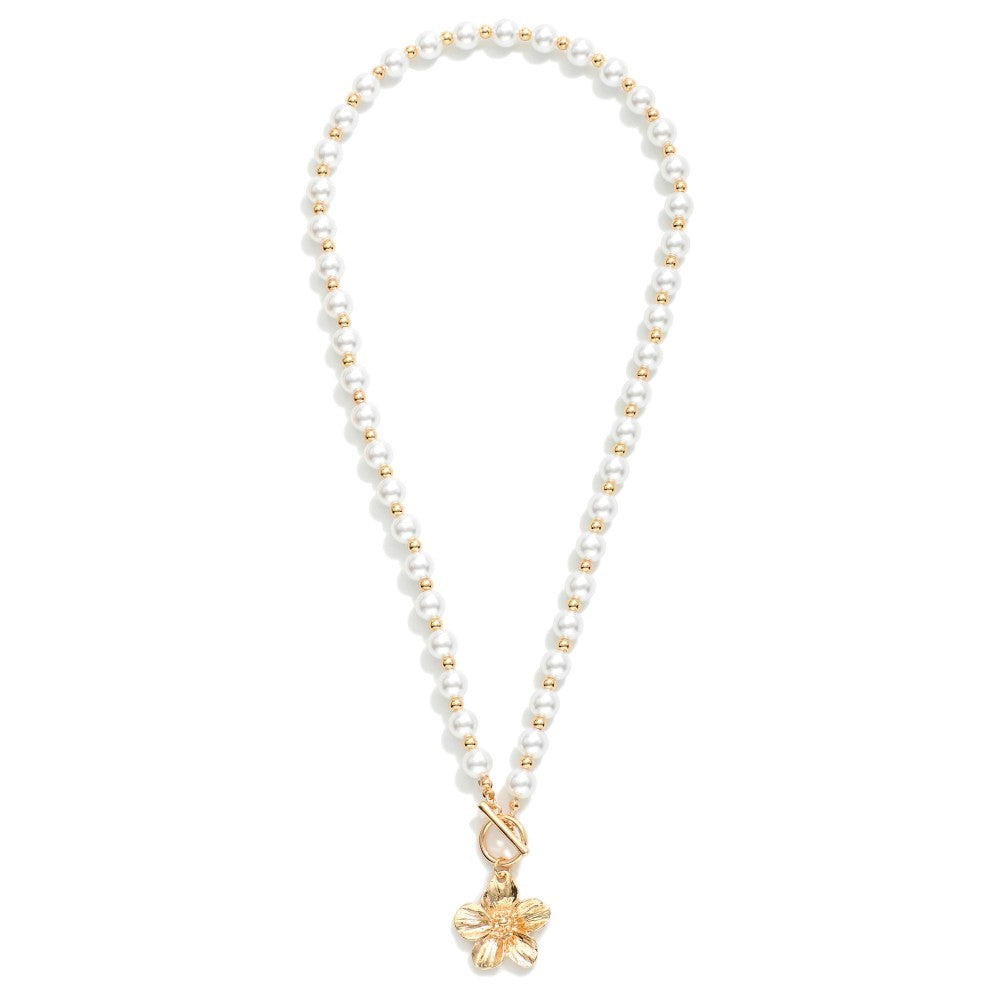Pearl Bead Flower Pendant Necklace