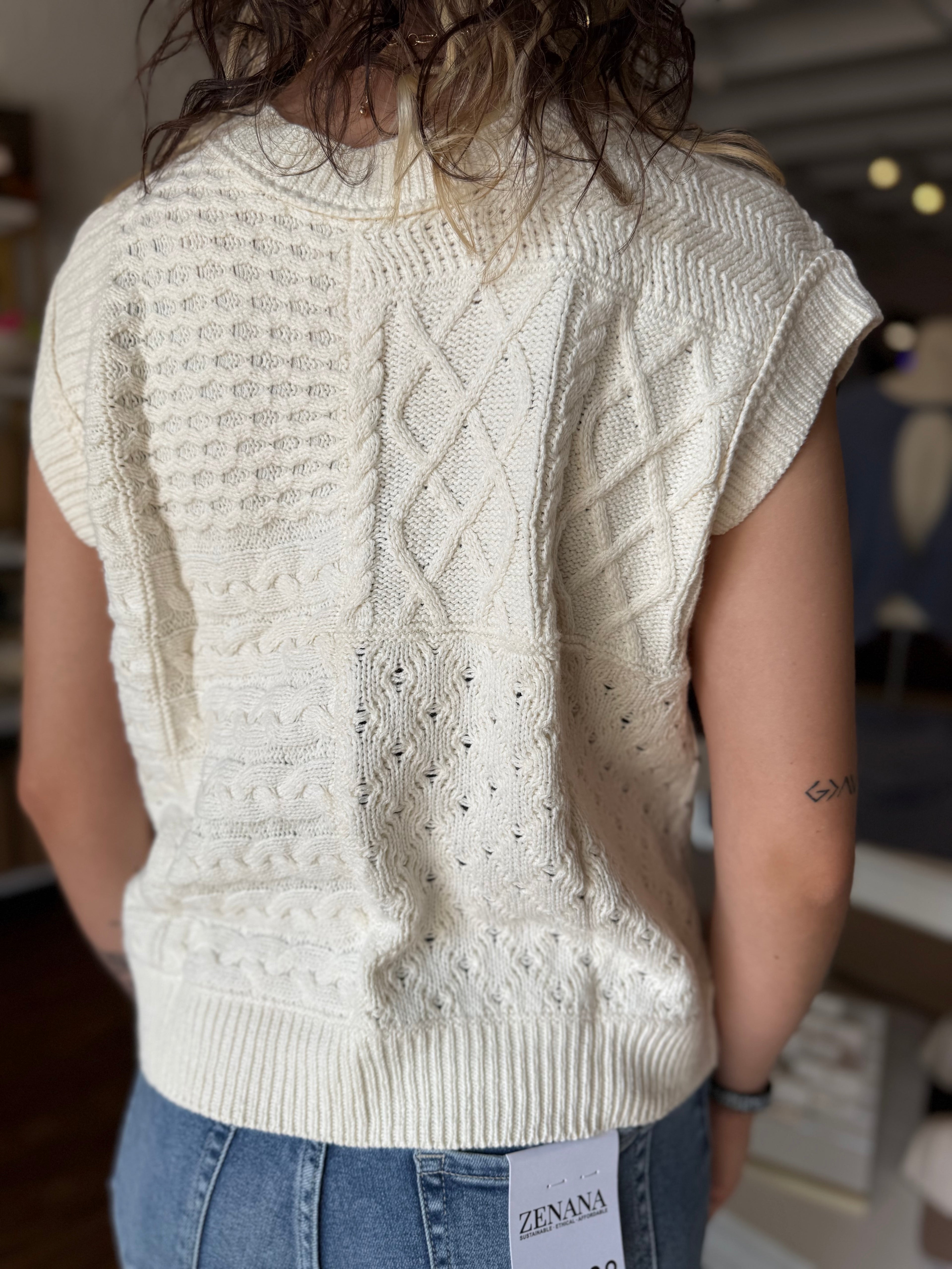 Cable Knit Cap Sleeve Sweater