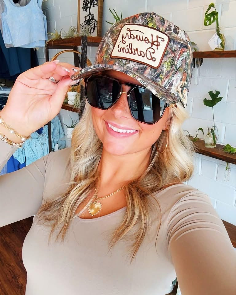 Geometric Shape Thin Frame Designed Sunglasses