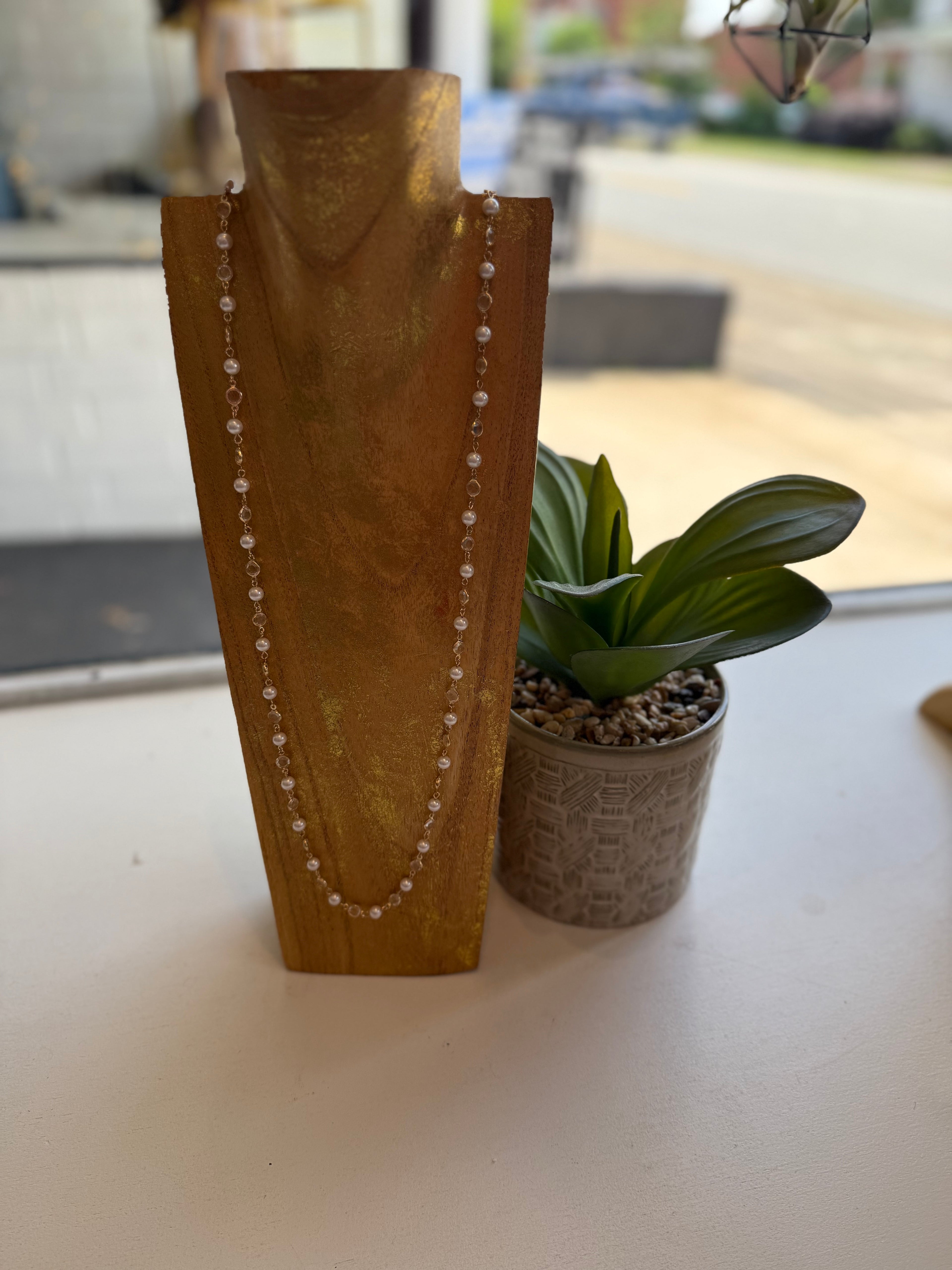 Long Gold Pearl Pendant Necklace