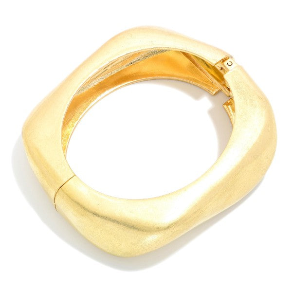 Metal Tone Chunky Hinged Bangle Bracelet - Gold