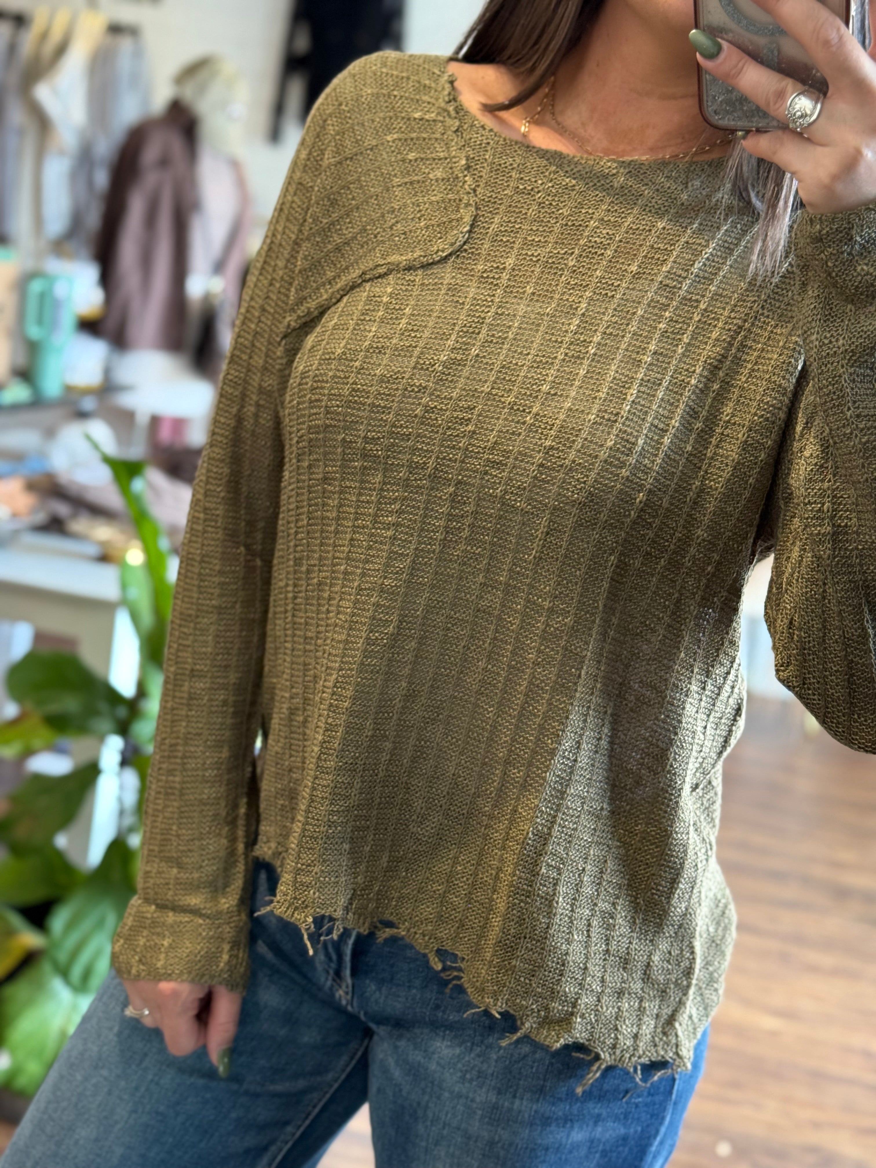 Distressed Patchwork Pullover Knit Sweater - Olive