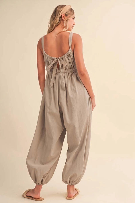 Adjustable Straps Balloned Legs Jumpsuit