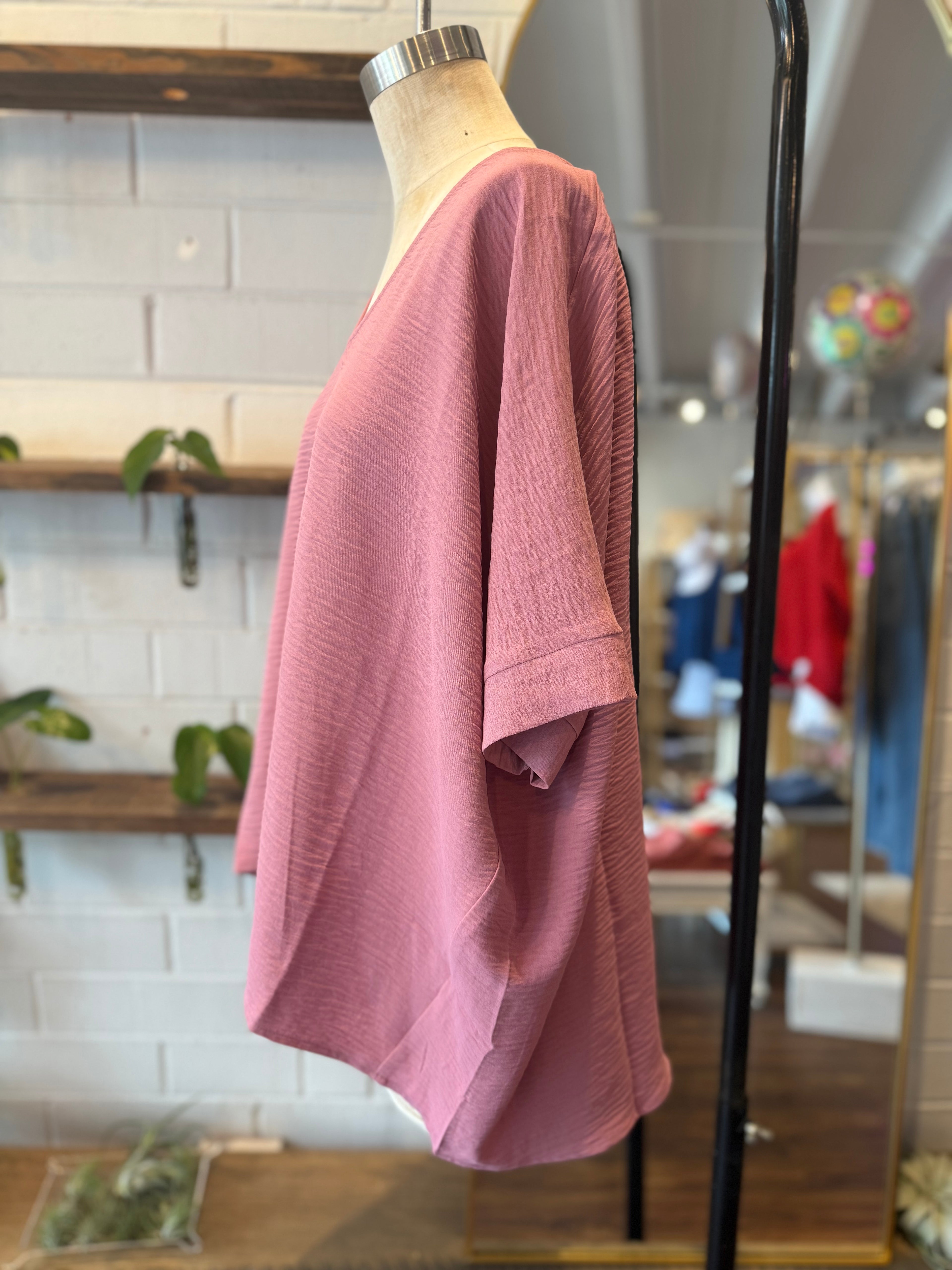 Light Rose Woven Airflow V-Neck Dolman Short Sleeve Top
