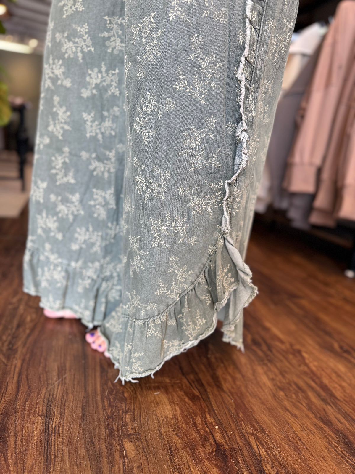 Drawstring Floral Ruffle Pants