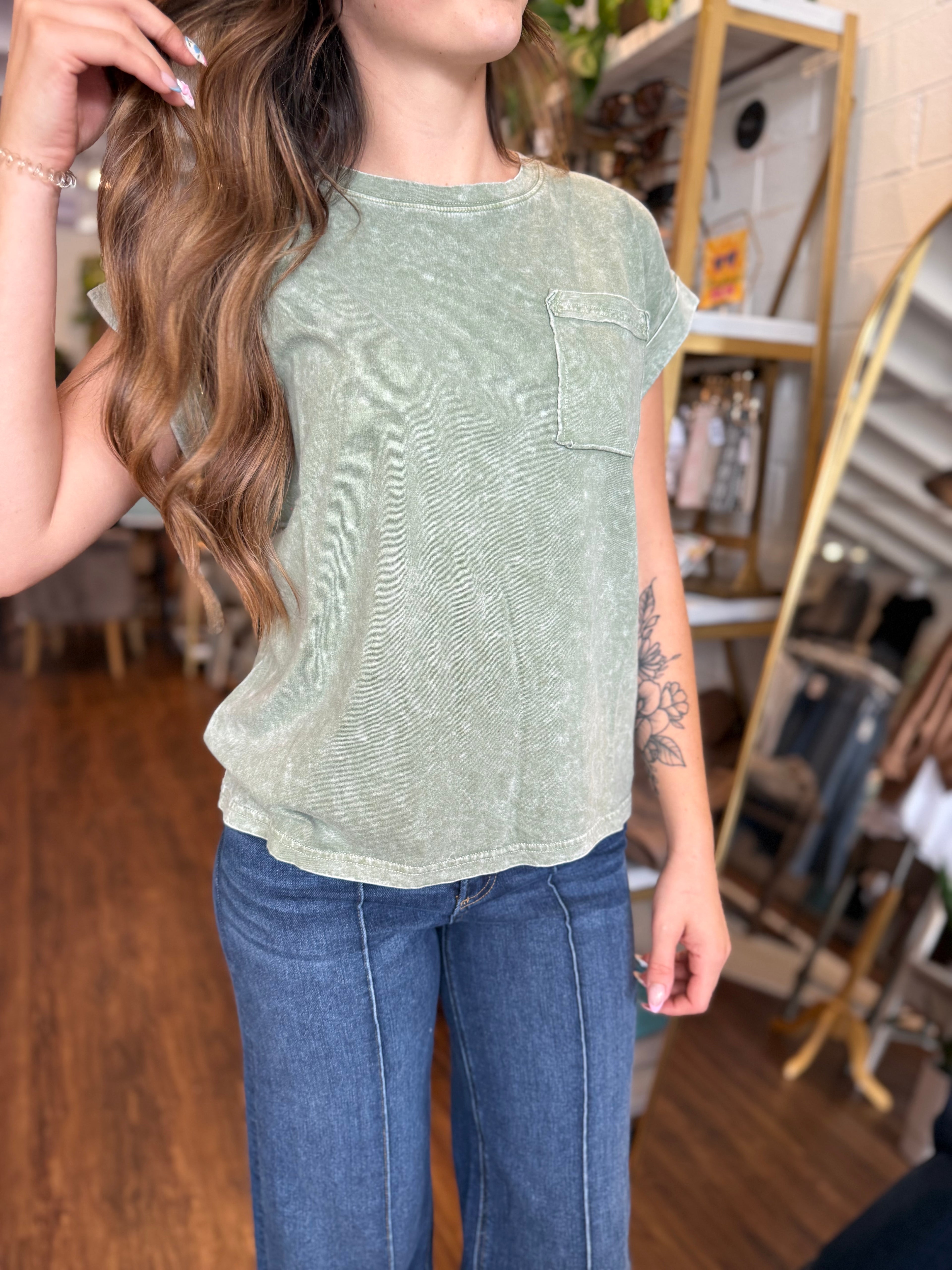 Washed Cuffed Short Sleeve Tee Lt Olive