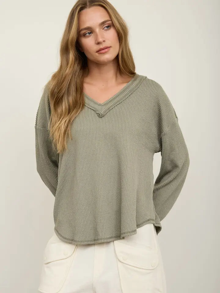 Raw Edge V-Neck Long Sleeve Textured Knit Top - Olive