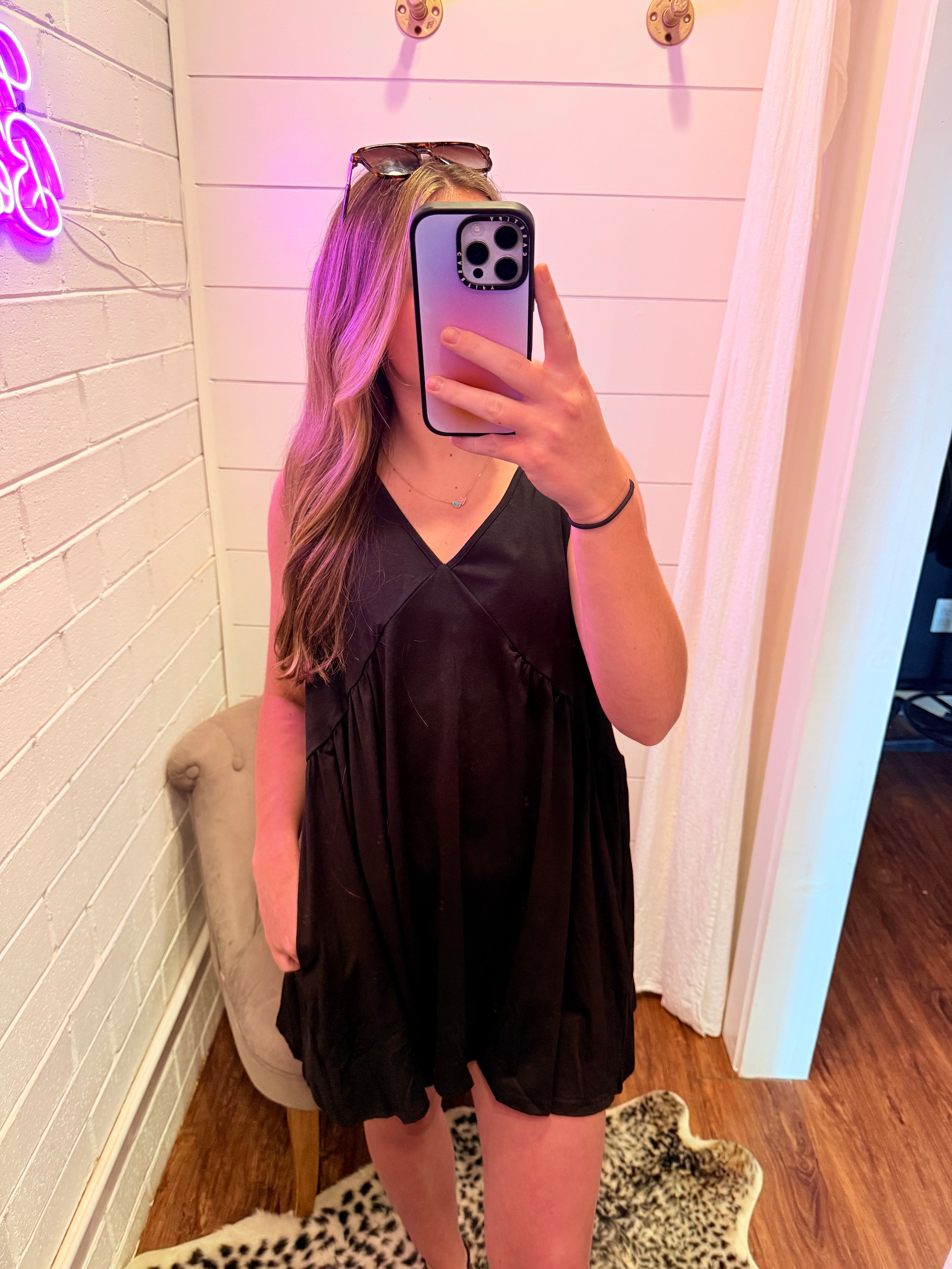 Black Leisure V-Neck Sleeveless Vest Loose Fitting Dress