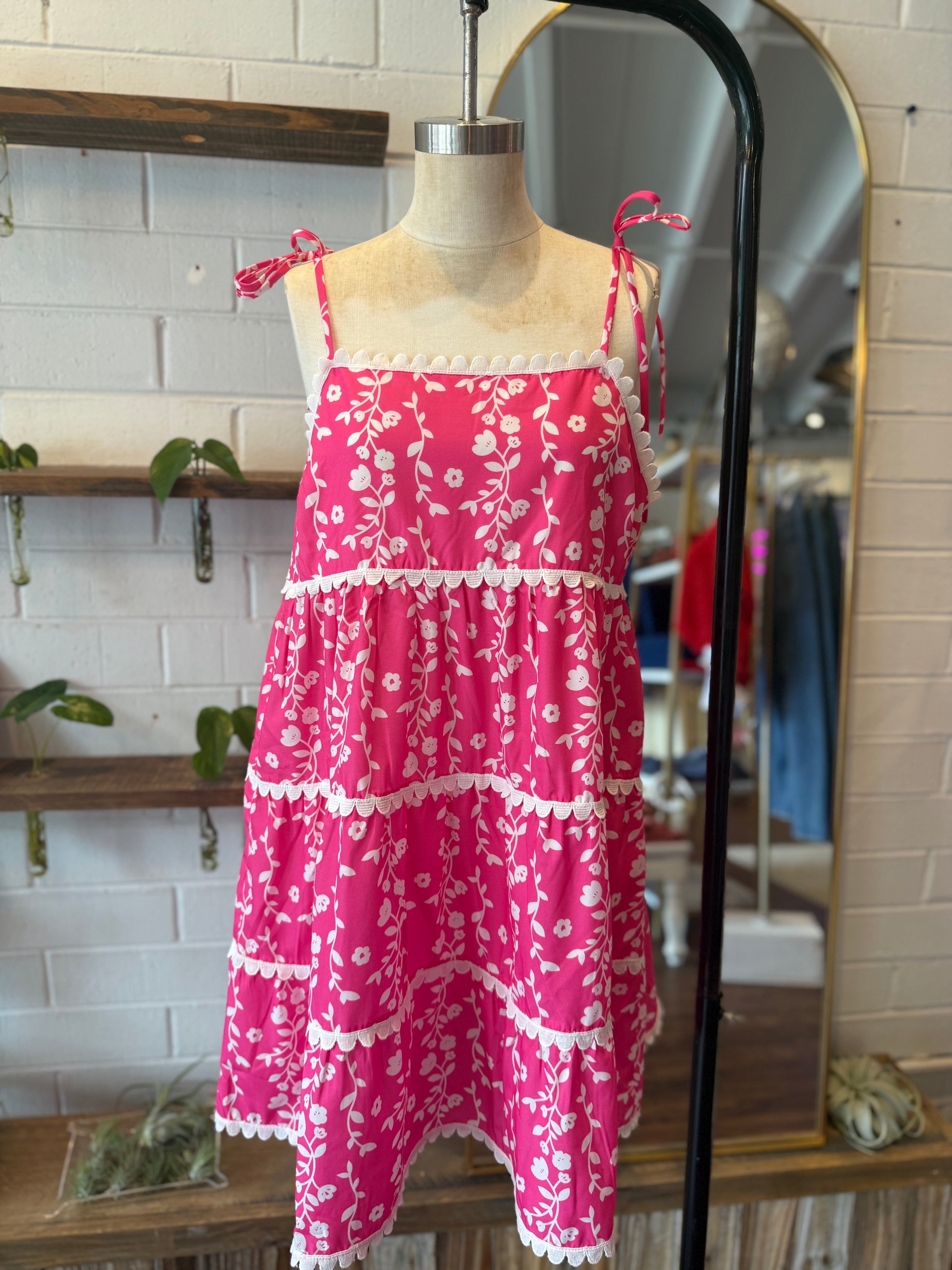 Pink Floral Print Sleeveless Mini Dress