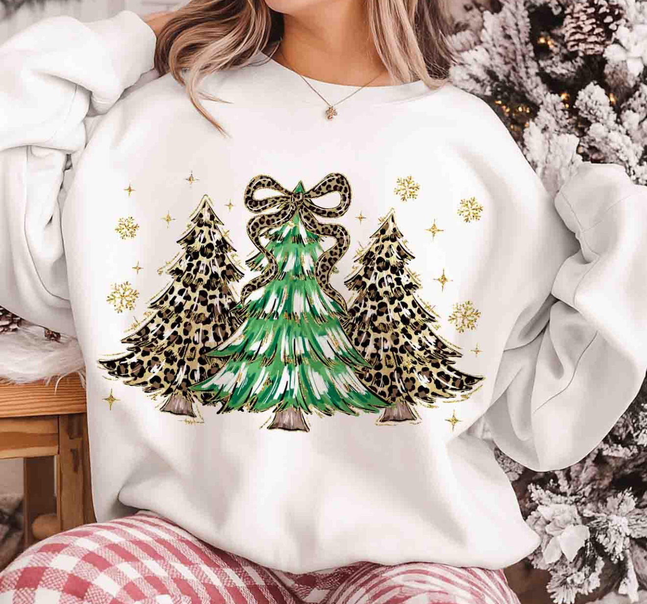 Brush Painted Christmas Tree Leopard