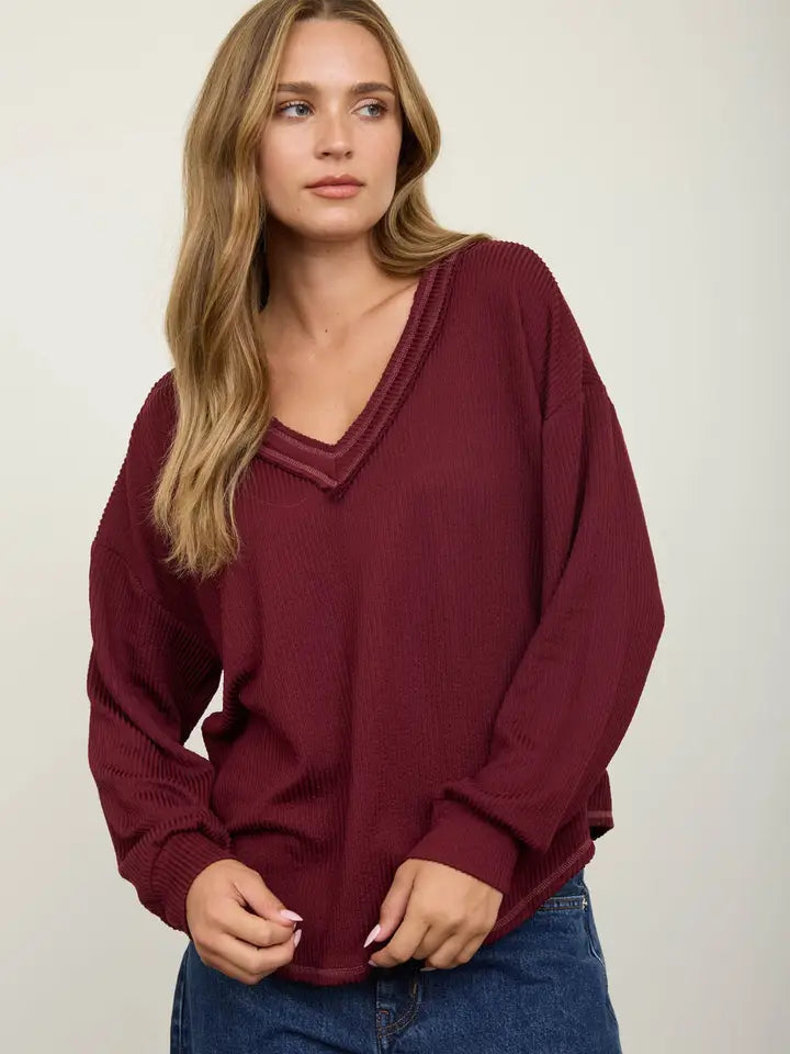 Raw Edge V-Neck Long Sleeve Textured Knit Top - Burgundy