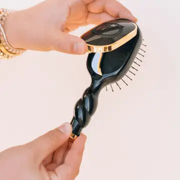 Mini Detangler Brush | Jet Black | Medium