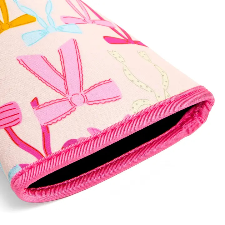 Coquette Bows Drink Sleeve Medium